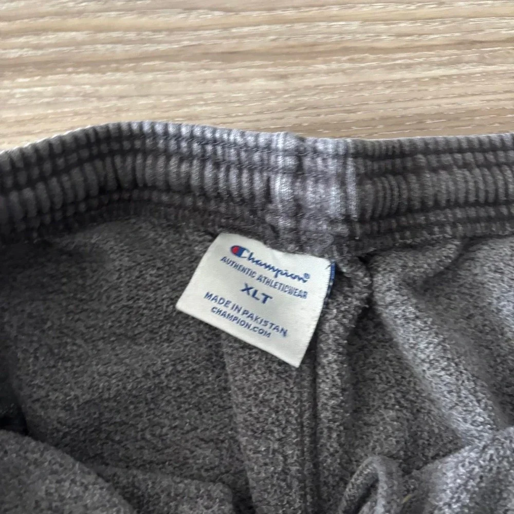 Vintage Y2K/2000s Baggy Faded Grey Skater Sweatpants! Size XL